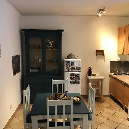 La Casetta Del Giardino Апартаменты *